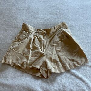 Chic High Waist Tan Shorts